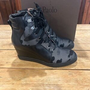 Linea Paolo Fleur Wedge Sneaker in Camo